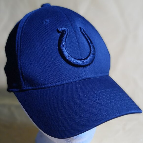 NFL Indianapolis colts embroidered baseball cap hat Size S/M - Picture 1 of 3